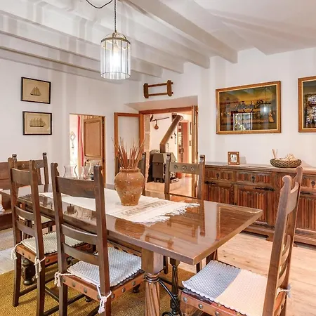 Ca Les Estamenyes Holiday home Pollenca